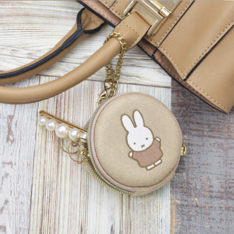 coin case (miffy)